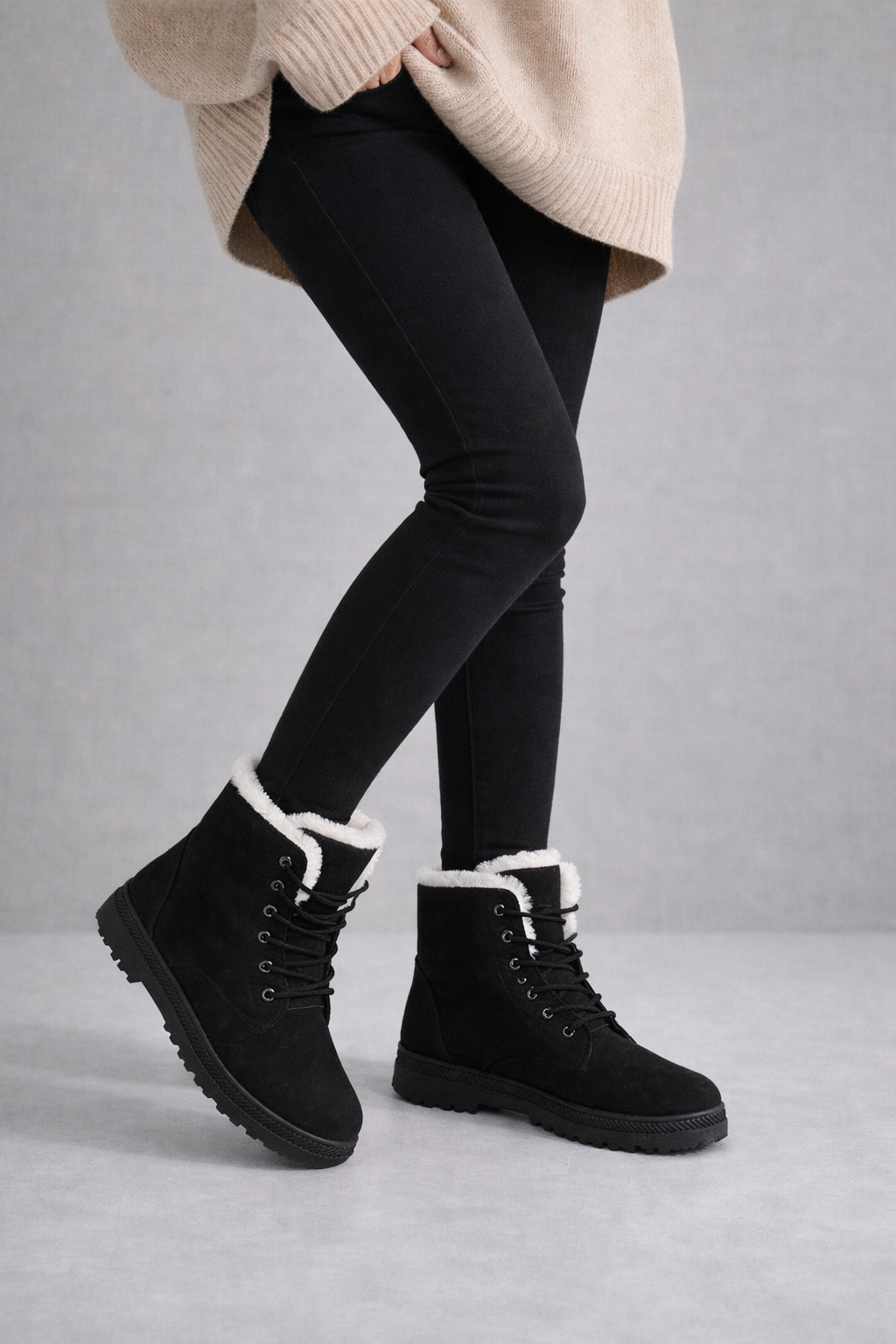 Women’s Winter Boots – Warm Lace-Up Slip-Resistant Outdoor Shoes